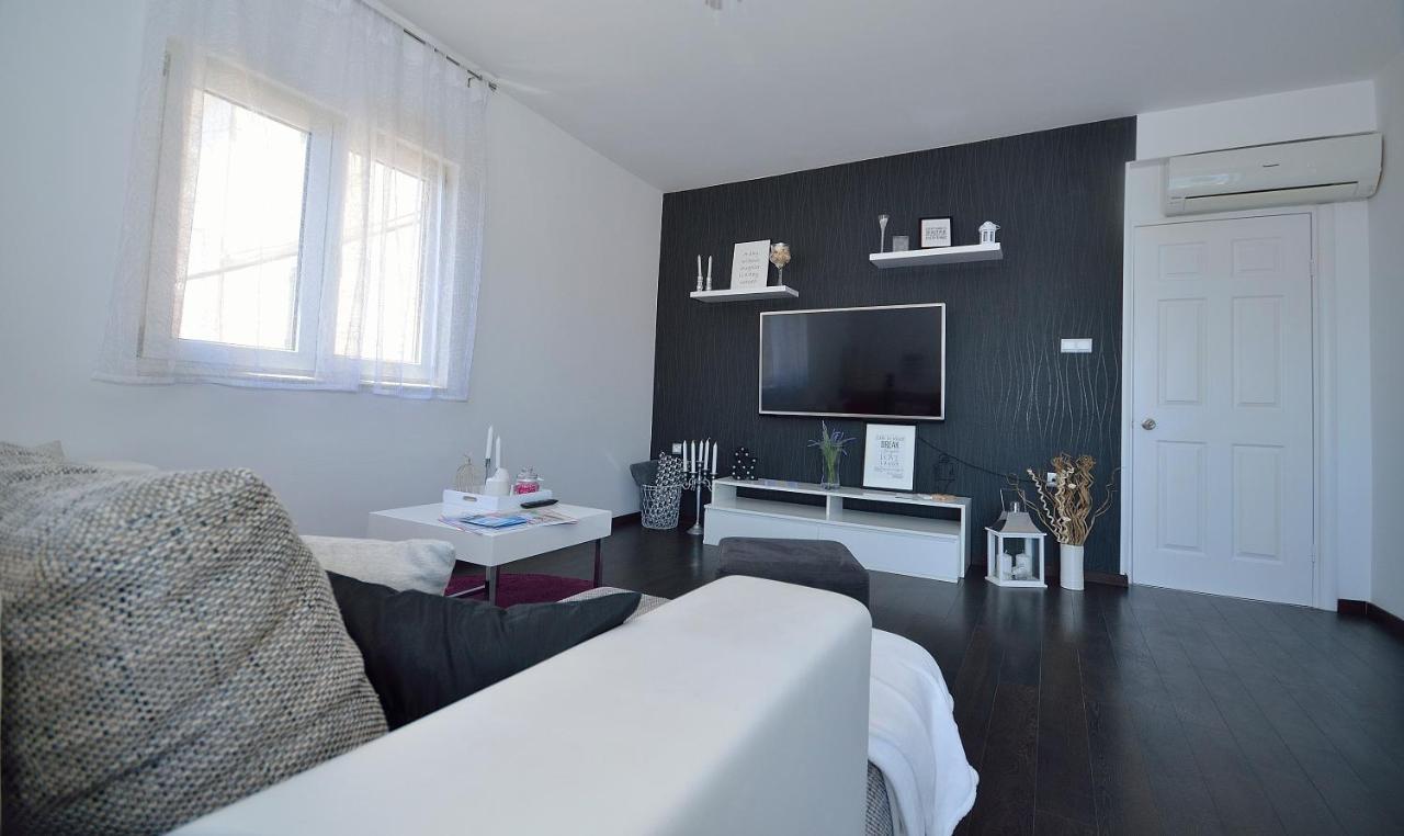 Apartman Staro Selo 普利莫顿 外观 照片
